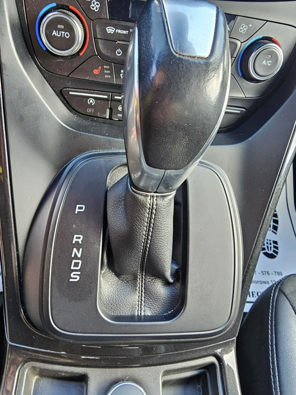 Ford Kuga - Zdjęcie 12
