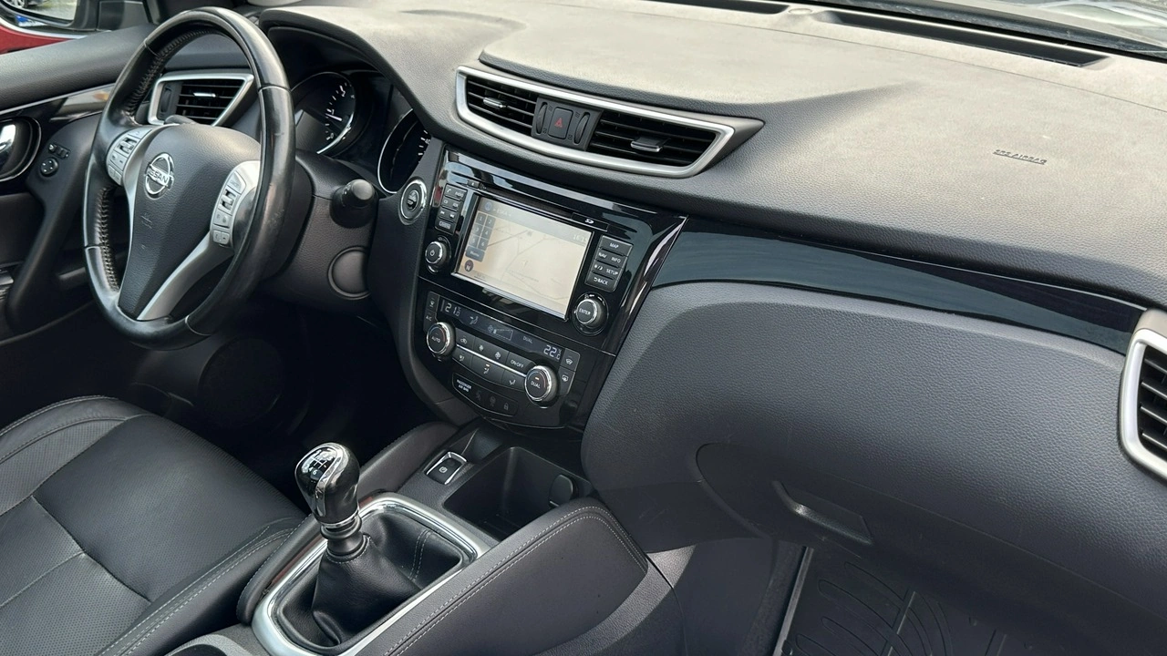 Nissan Qashqai - Zdjęcie 15