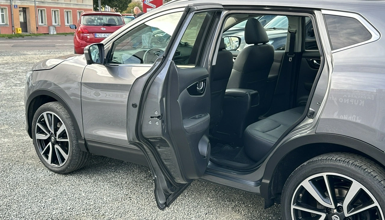 Nissan Qashqai - Zdjęcie 20