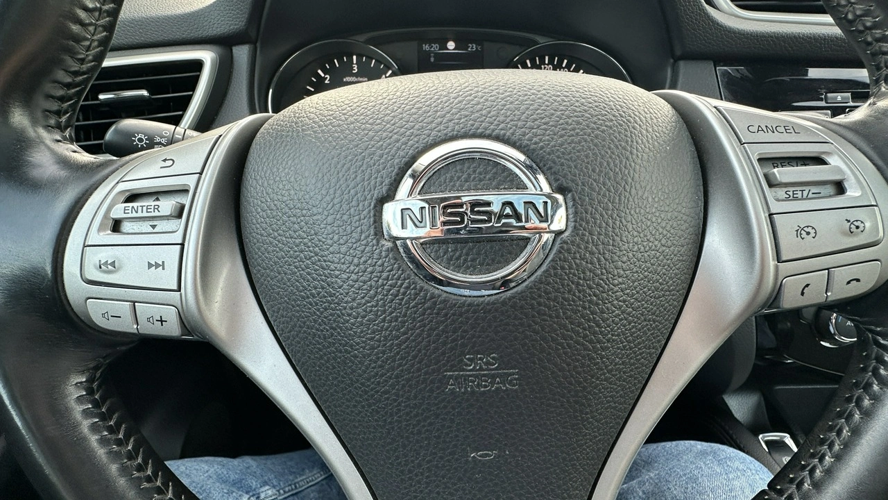 Nissan Qashqai - Zdjęcie 25