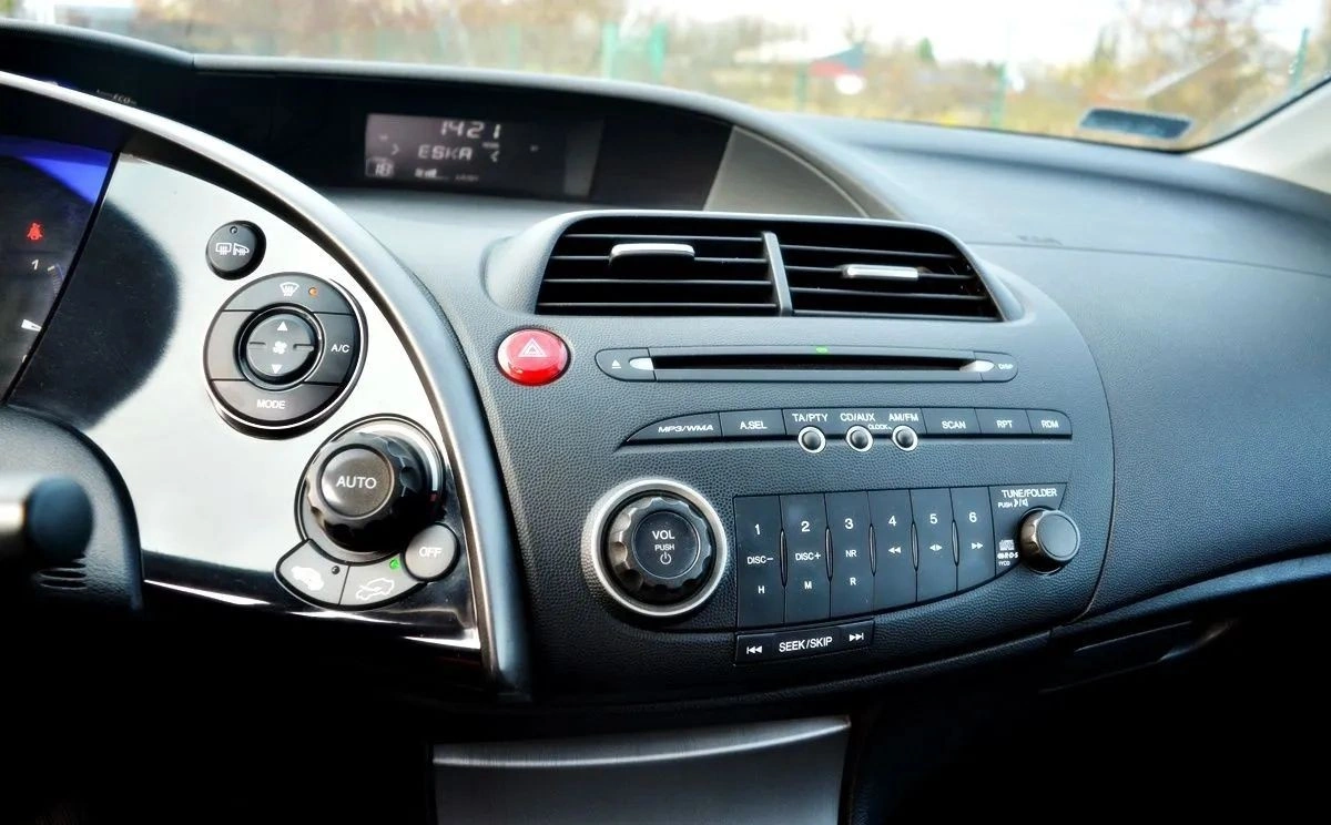 Honda Civic - Zdjęcie 9