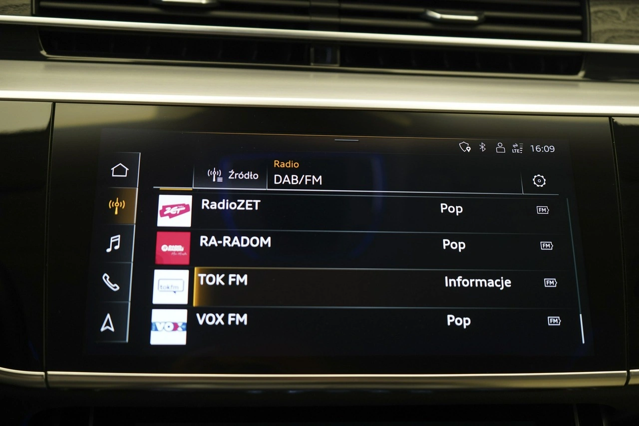 Audi A8 - Zdjęcie 28