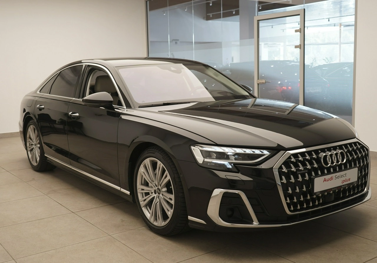 Audi A8 - Zdjęcie 5