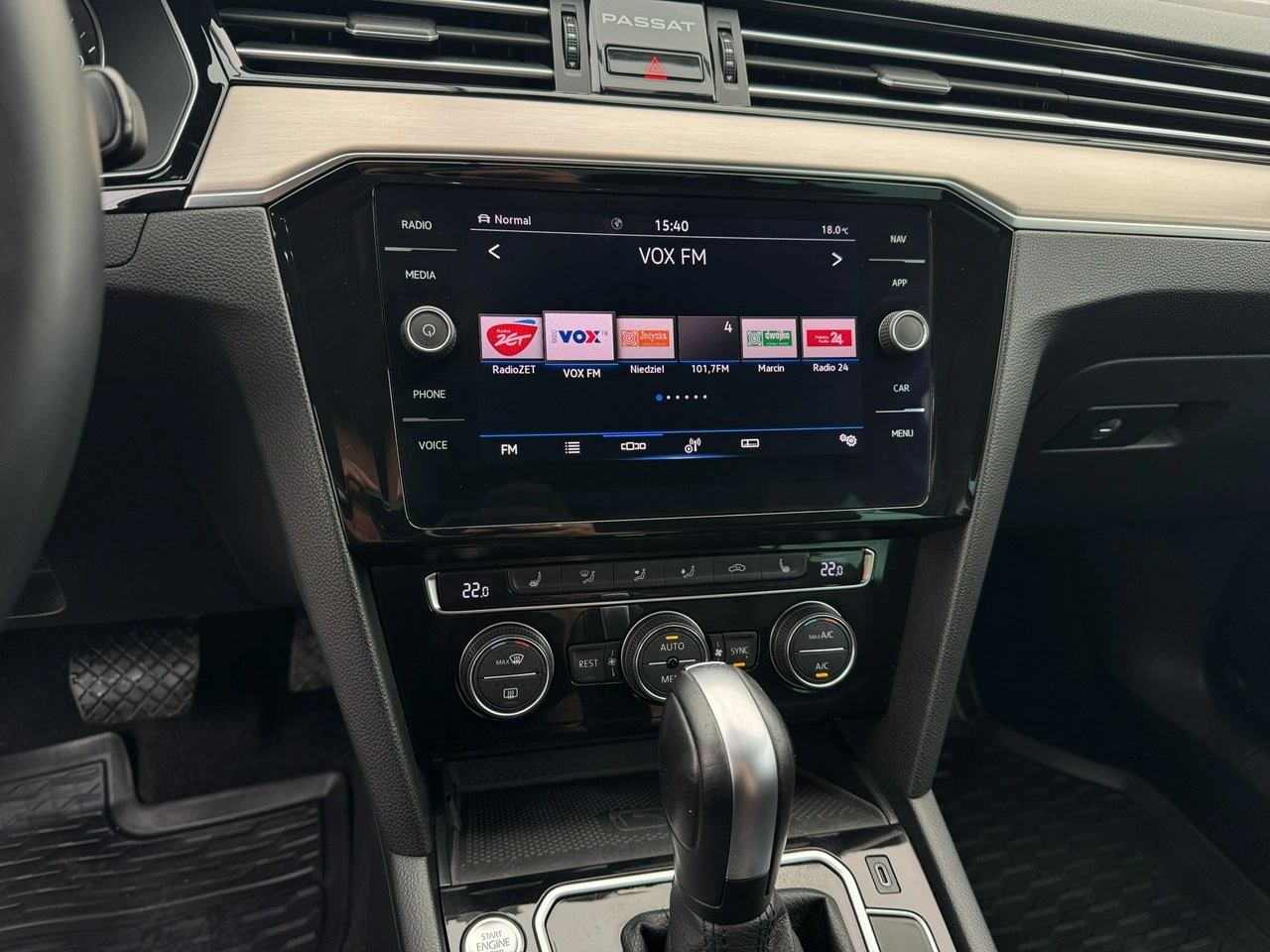 Volkswagen Passat - Zdjęcie 16