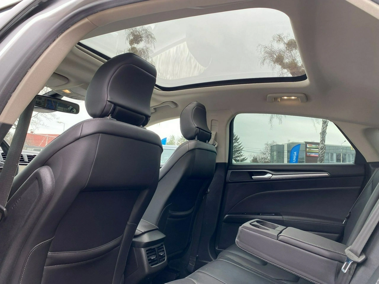 Ford Mondeo - Zdjęcie 14