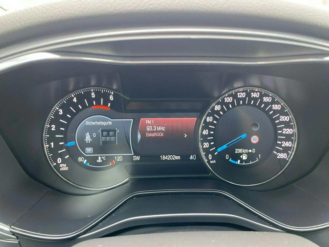Ford Mondeo - Zdjęcie 16