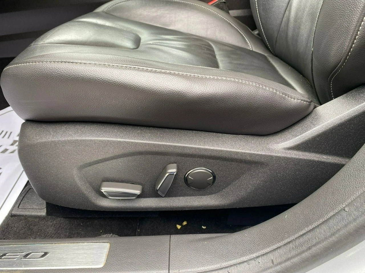 Ford Mondeo - Zdjęcie 22