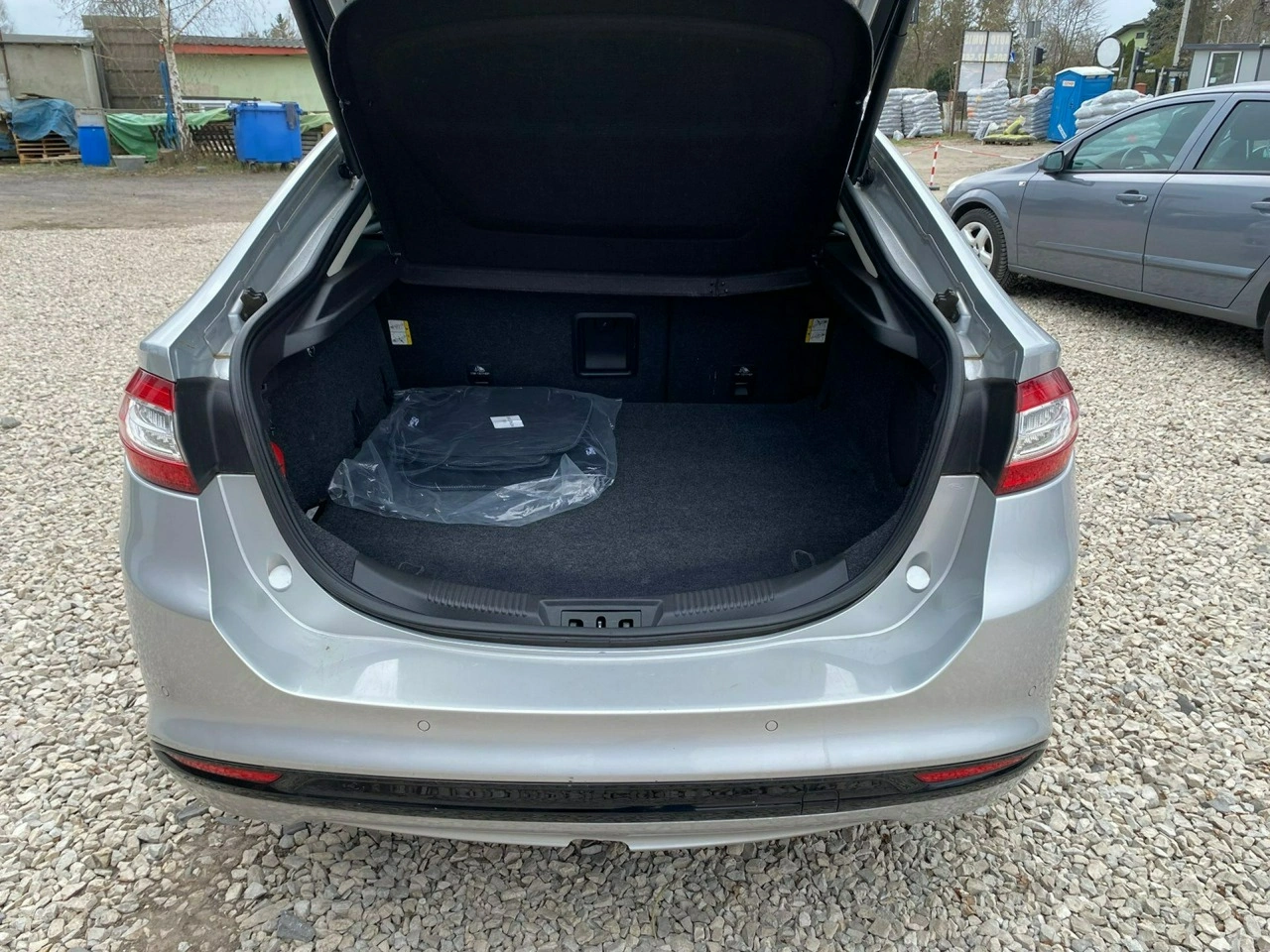 Ford Mondeo - Zdjęcie 26
