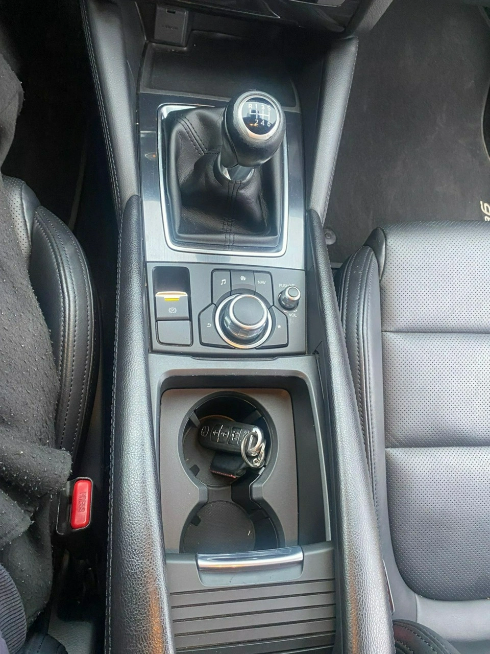 Mazda 6 - Zdjęcie 16