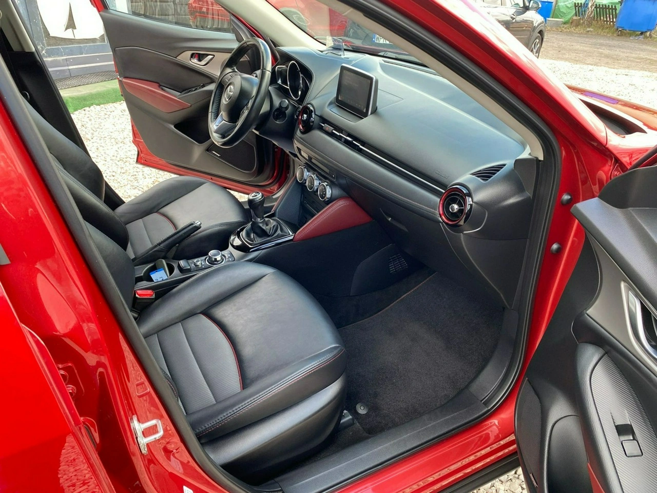 Mazda CX-3 - Zdjęcie 11