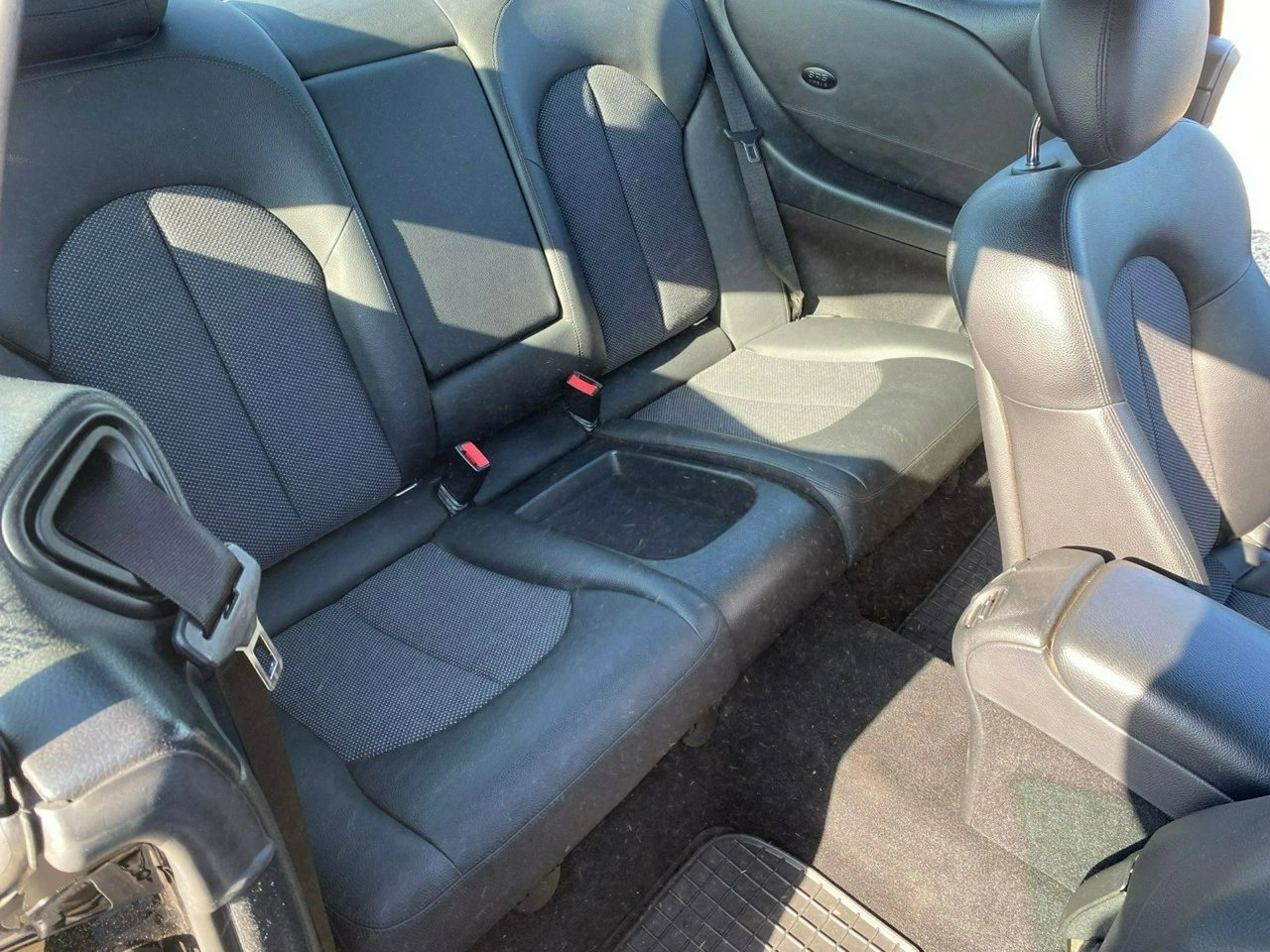 Mercedes CLK 200 - Zdjęcie 10