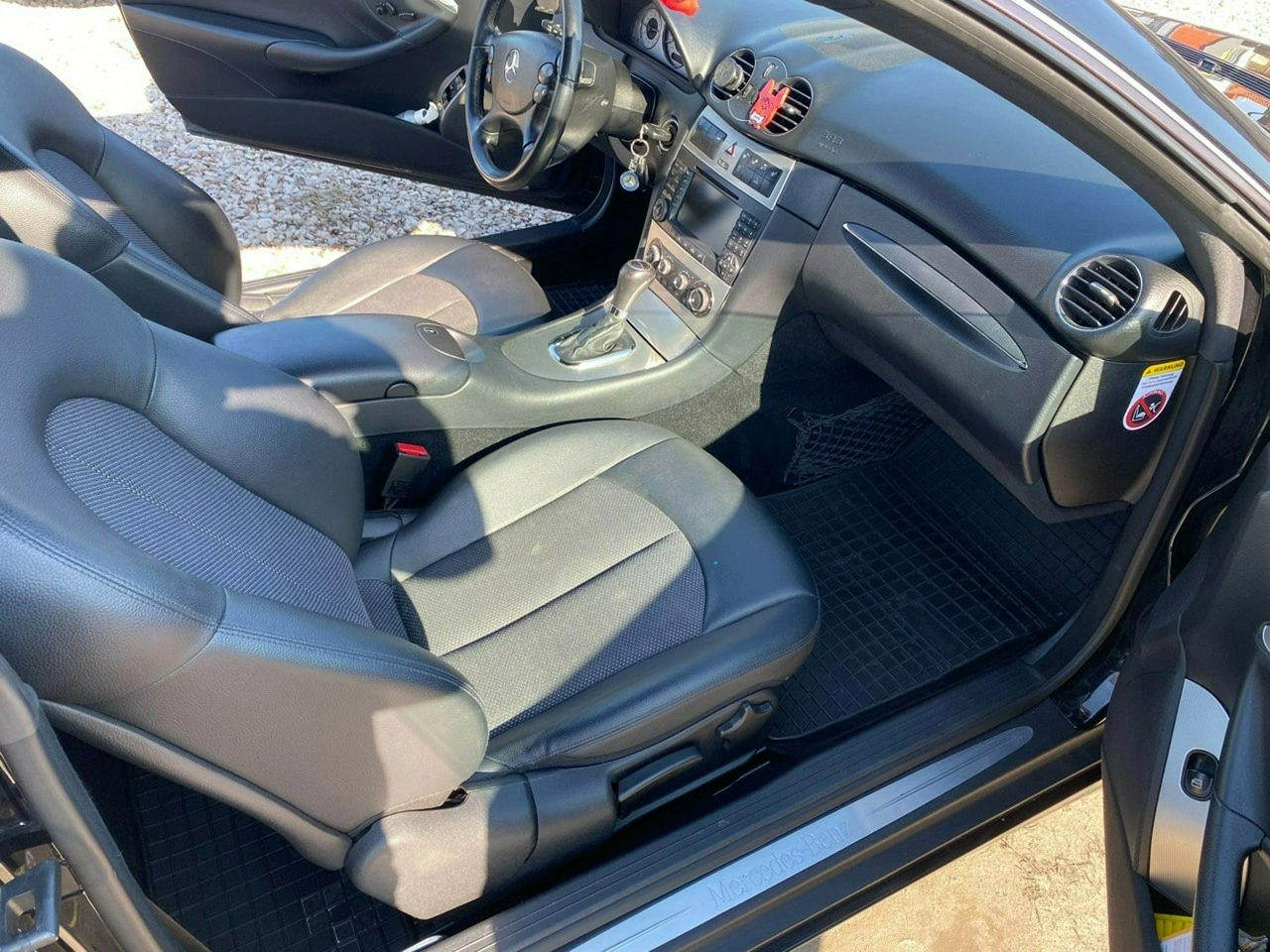 Mercedes CLK 200 - Zdjęcie 9