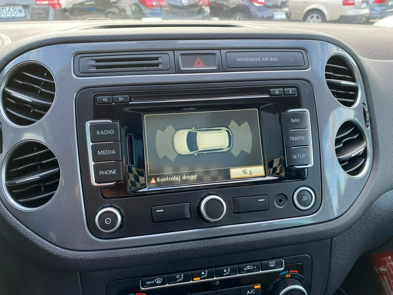 Volkswagen Tiguan - Zdjęcie 19