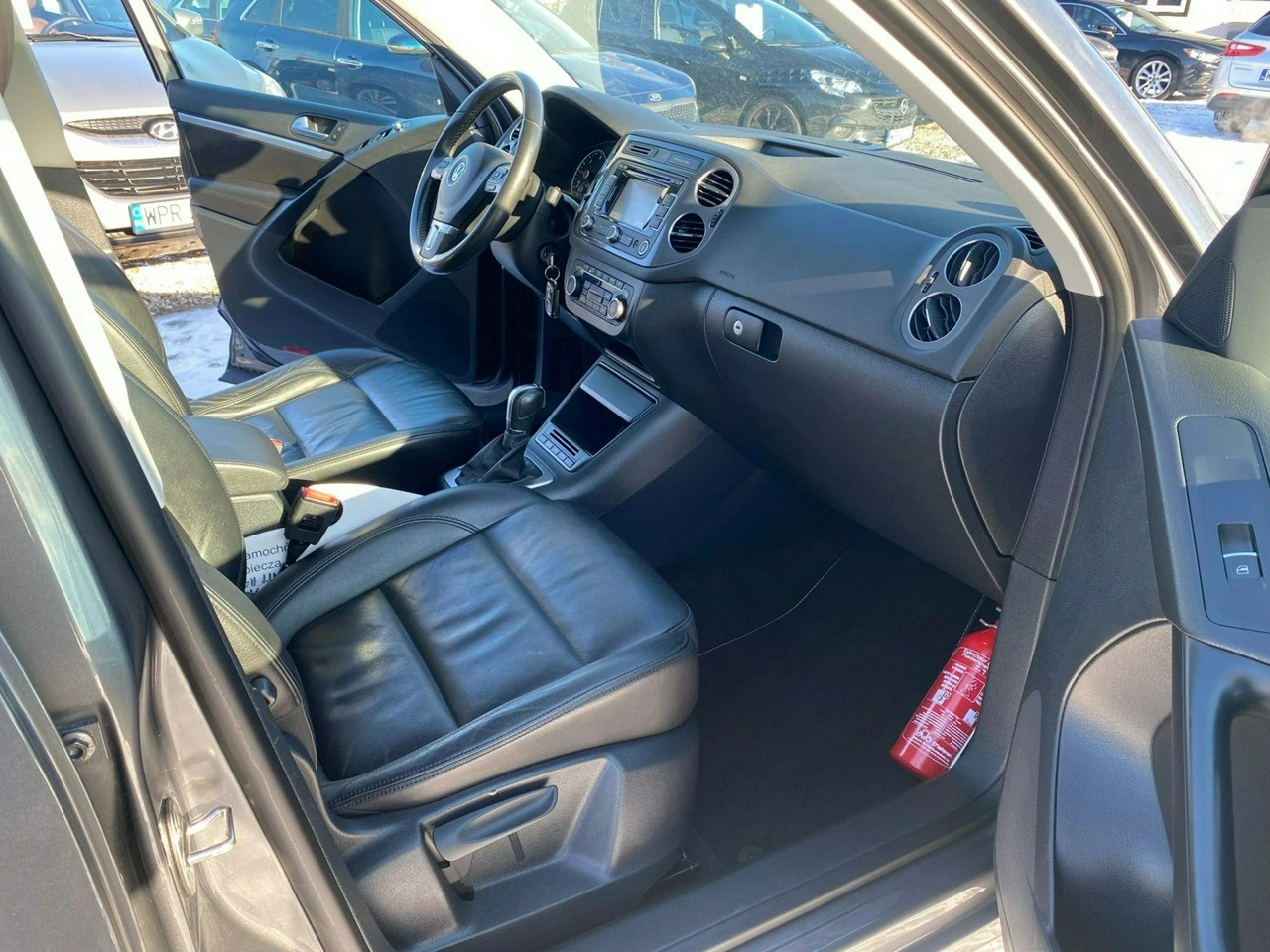 Volkswagen Tiguan - Zdjęcie 32