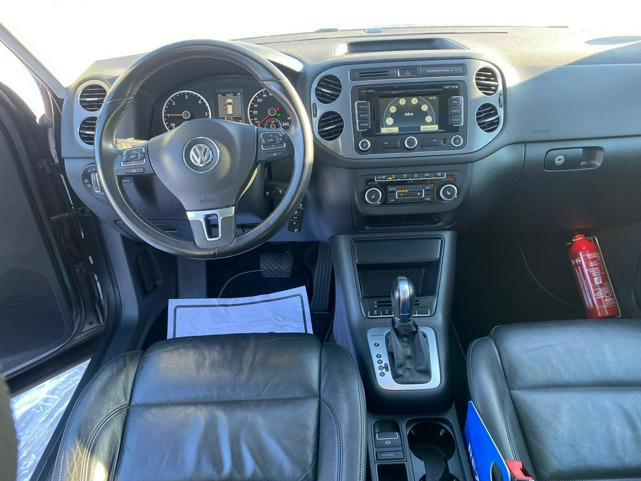 Volkswagen Tiguan - Zdjęcie 33