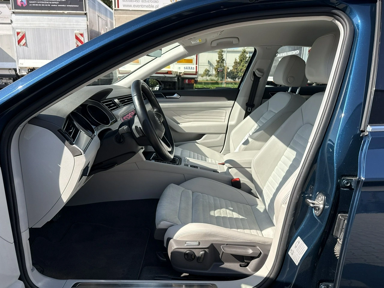 Volkswagen Passat - Zdjęcie 10
