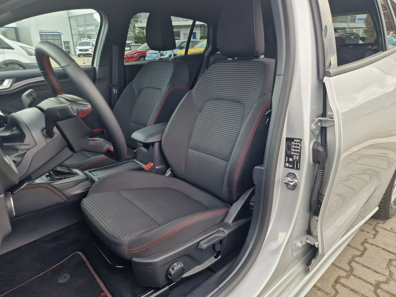 Ford Focus - Zdjęcie 18
