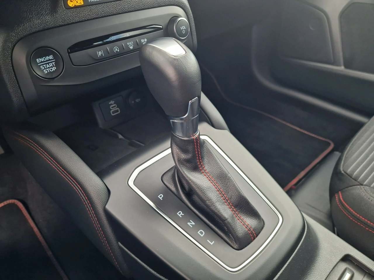 Ford Focus - Zdjęcie 32