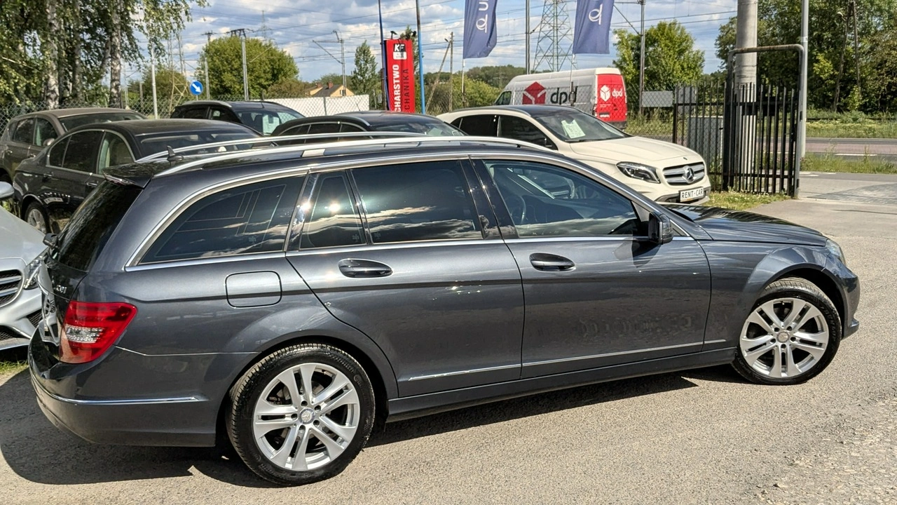 Mercedes C 200 - Zdjęcie 13