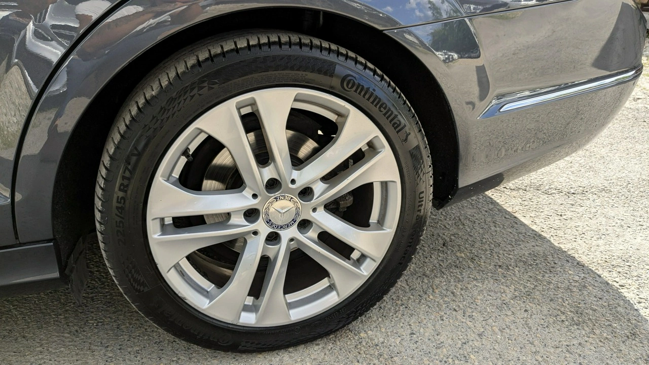 Mercedes C 200 - Zdjęcie 39