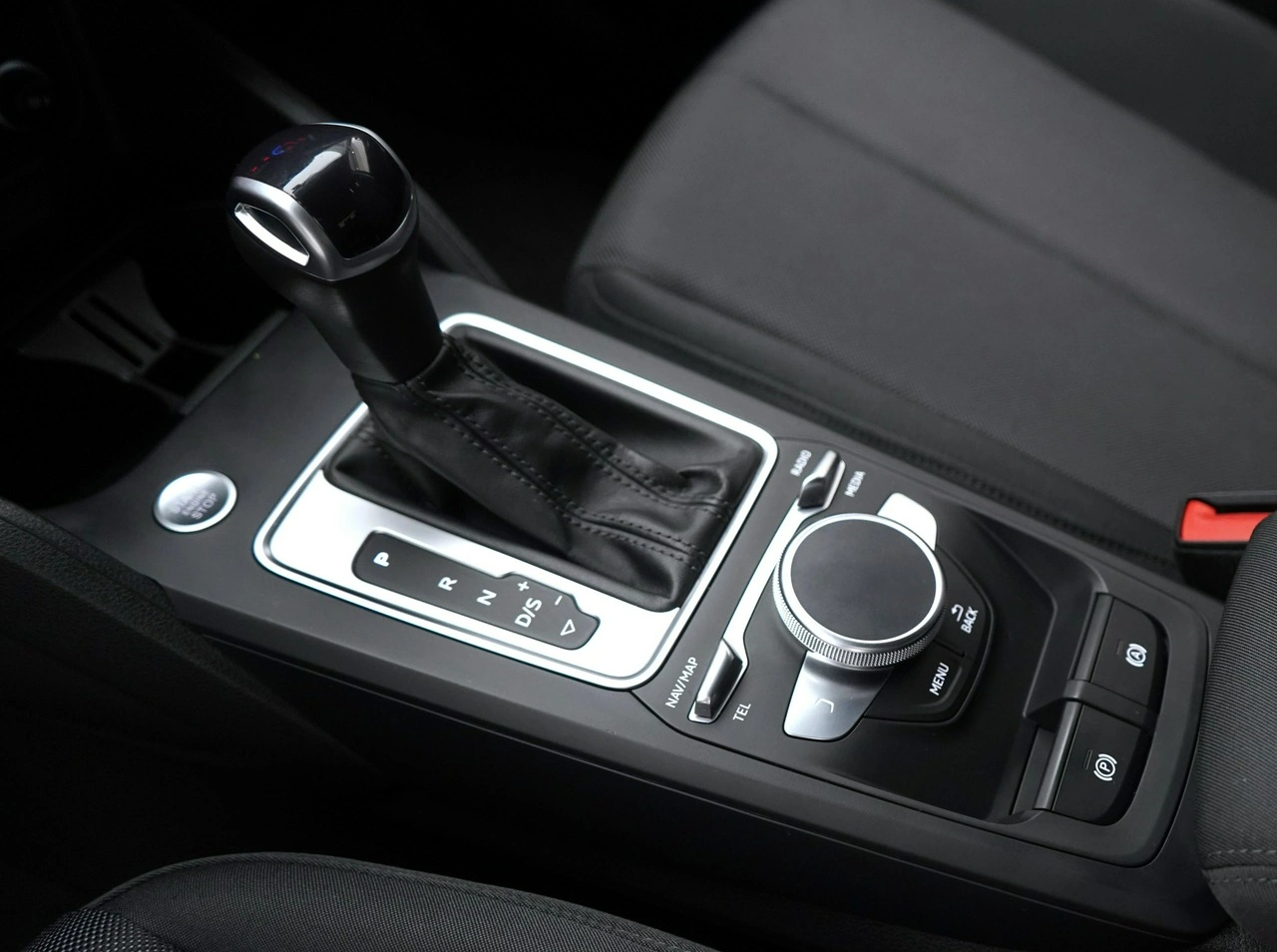 Audi Q2 - Zdjęcie 13