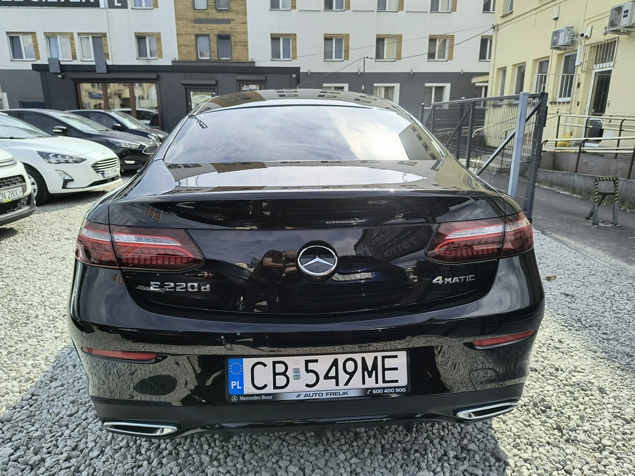 Mercedes E 220 - Zdjęcie 33