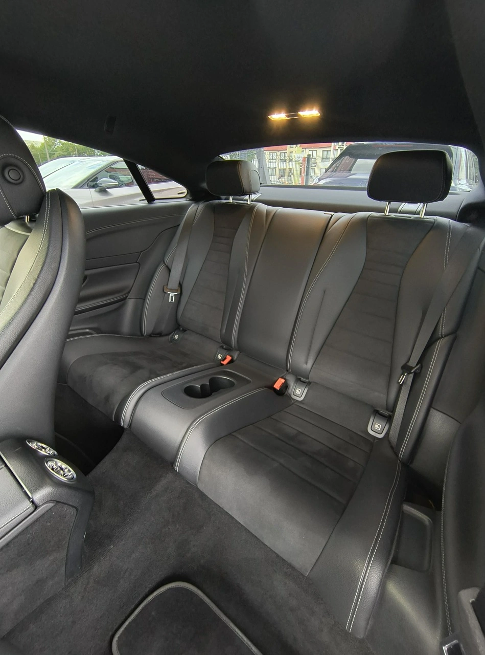 Mercedes E 220 - Zdjęcie 13