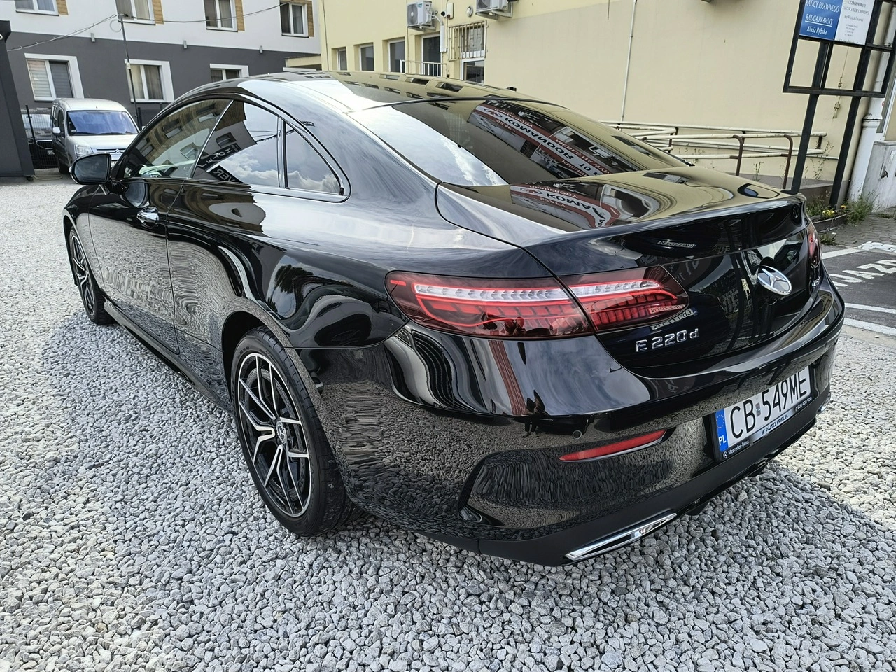 Mercedes E 220 - Zdjęcie 40