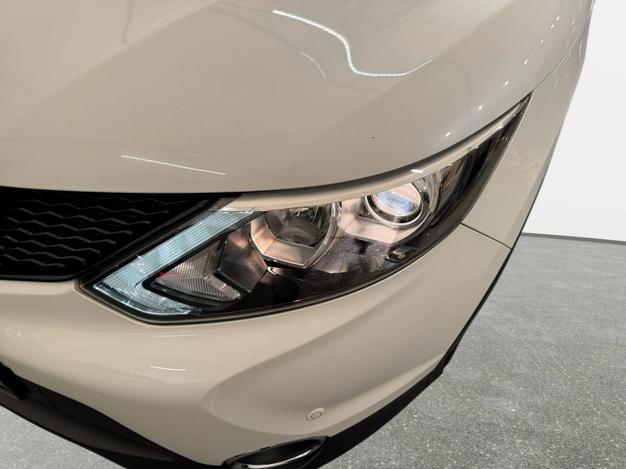 Nissan Qashqai - Zdjęcie 8