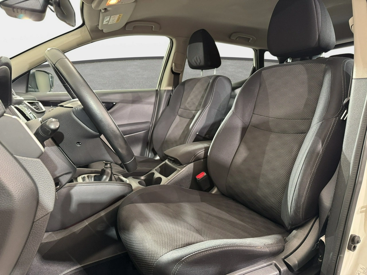 Nissan Qashqai - Zdjęcie 13
