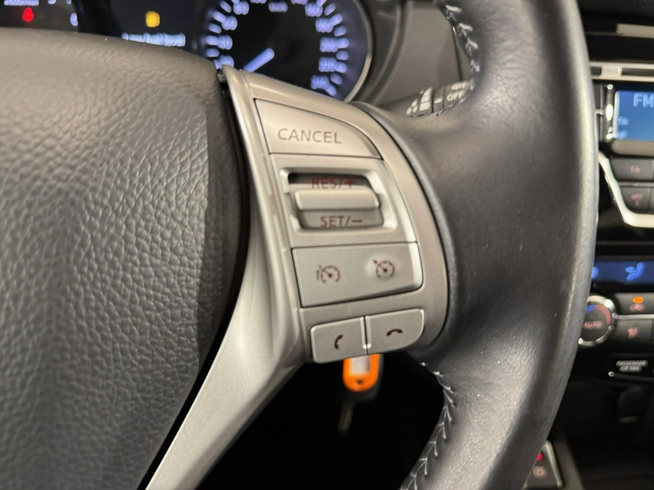 Nissan Qashqai - Zdjęcie 16