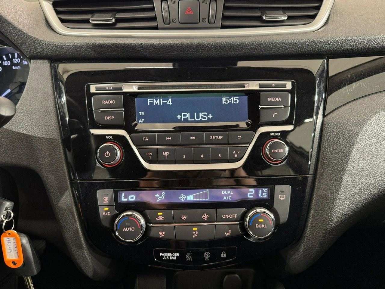 Nissan Qashqai - Zdjęcie 21