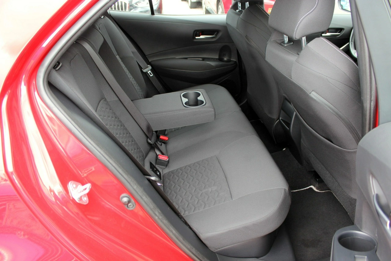 Toyota Corolla - Zdjęcie 11