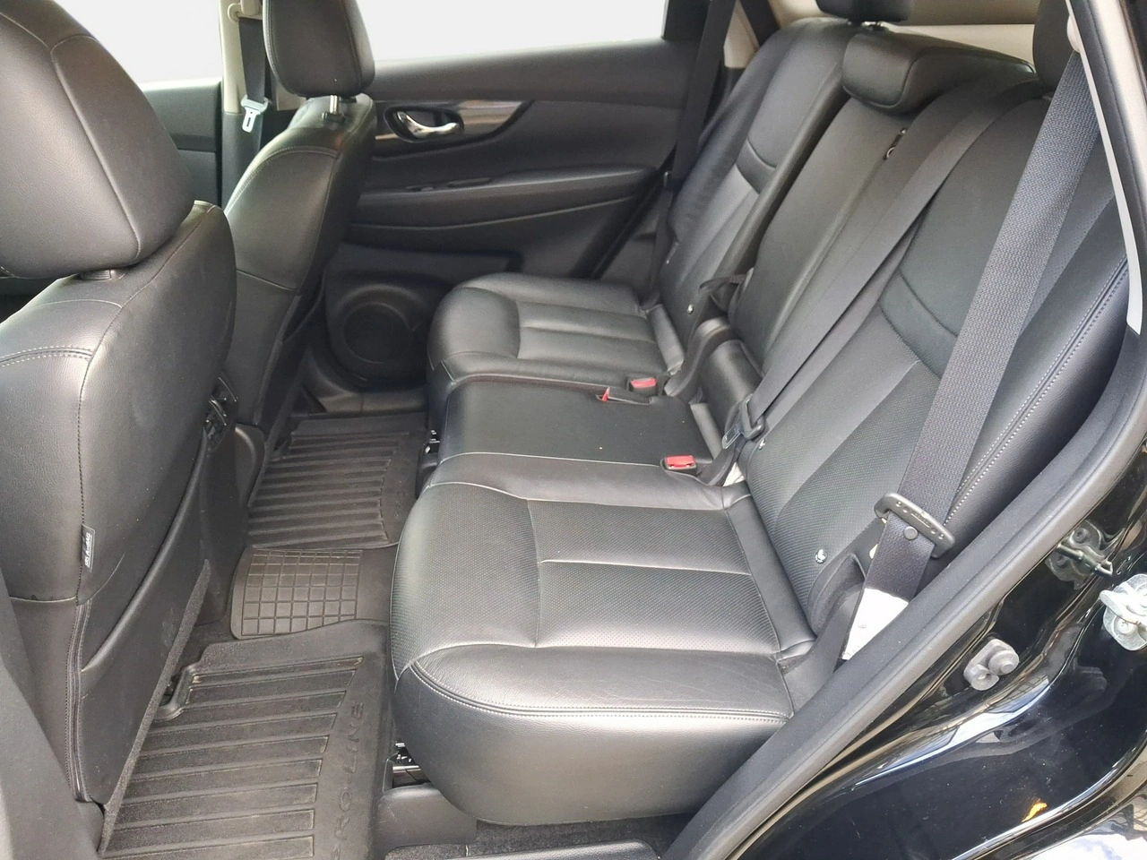 Nissan X-Trail - Zdjęcie 11