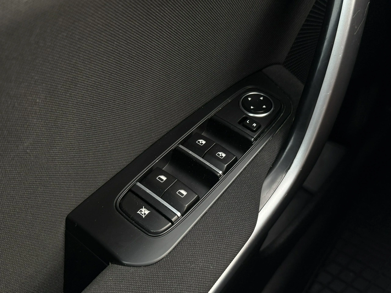 Kia Ceed - Zdjęcie 14