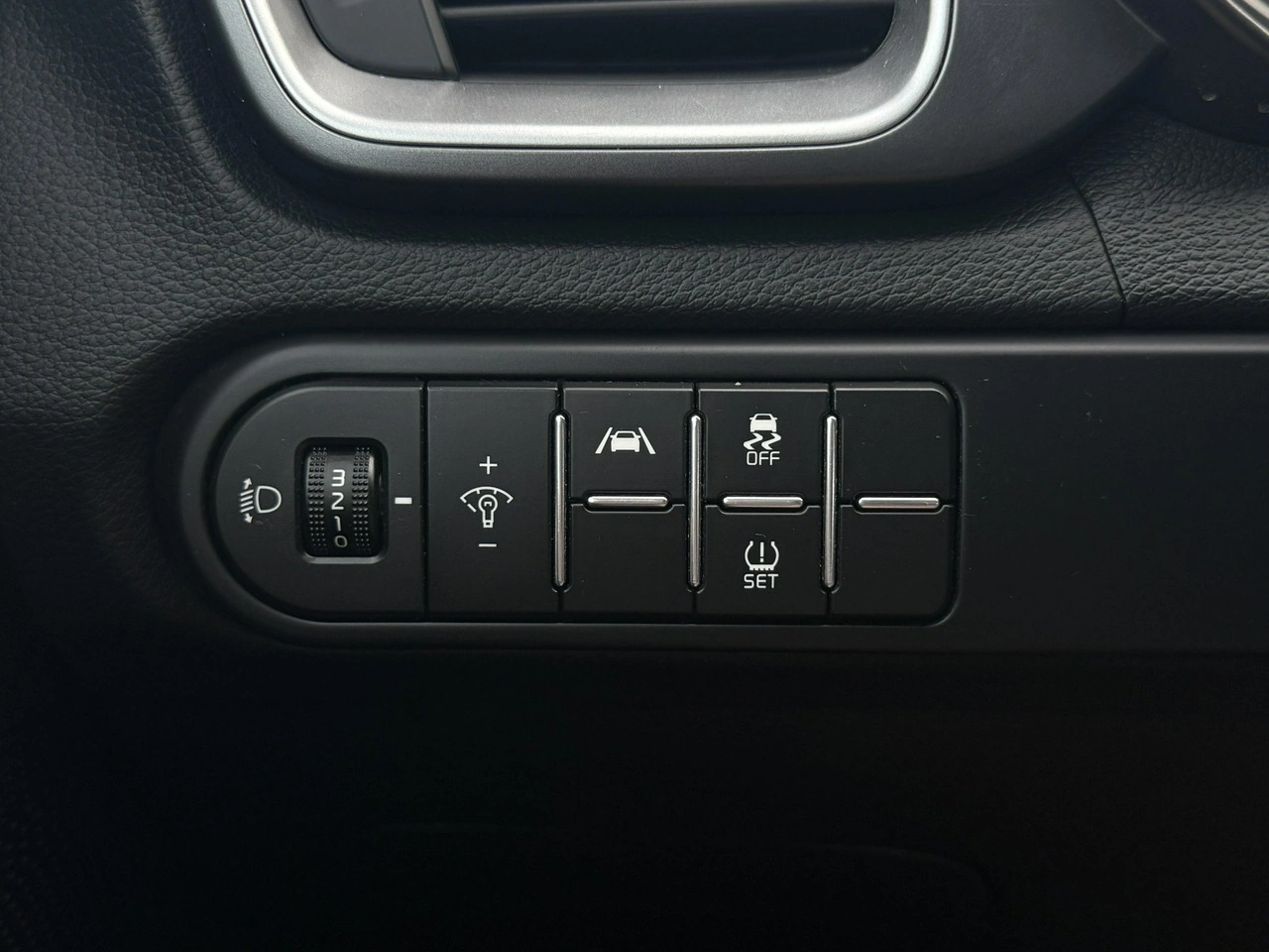Kia Ceed - Zdjęcie 15