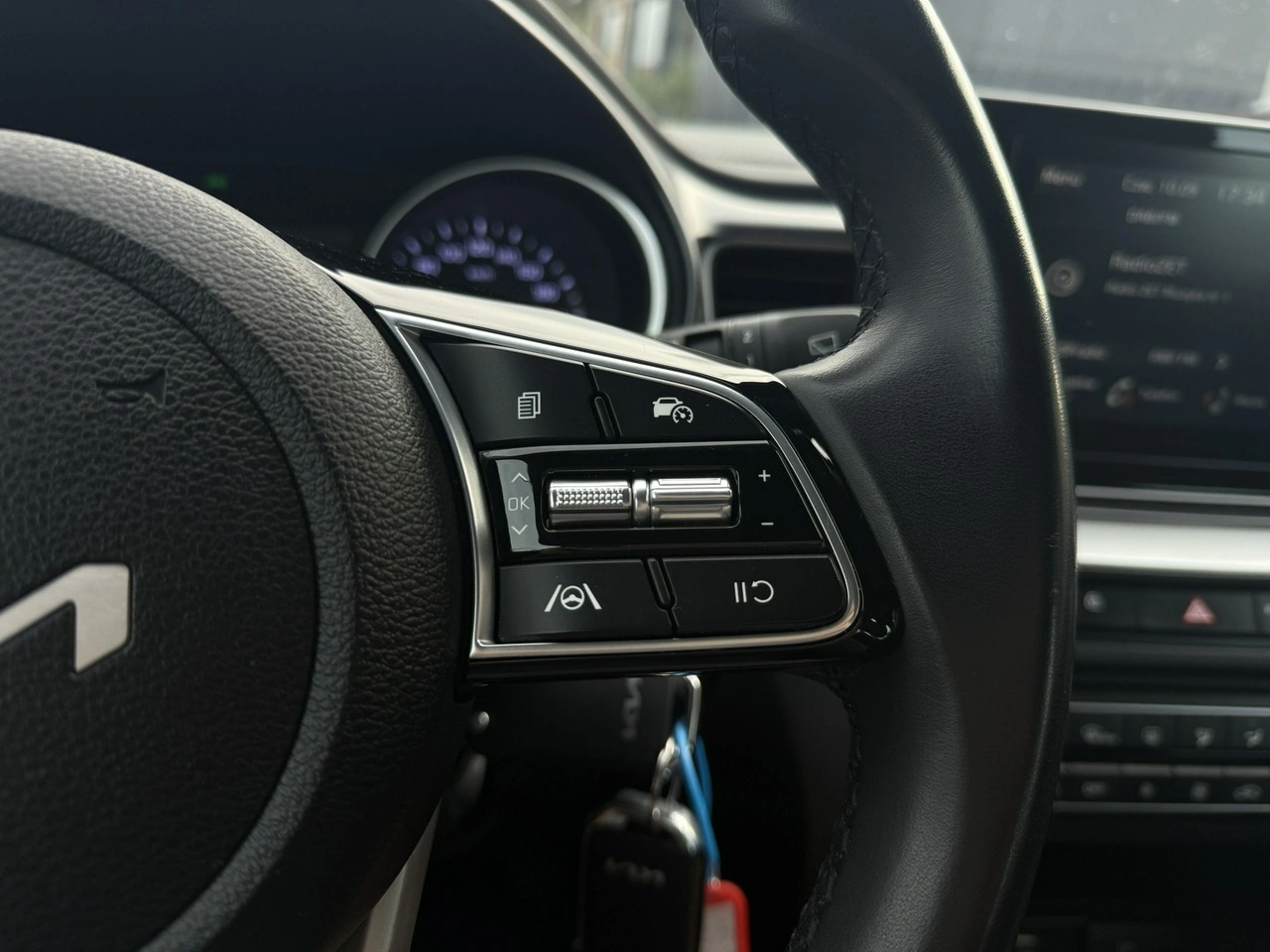Kia Ceed - Zdjęcie 7