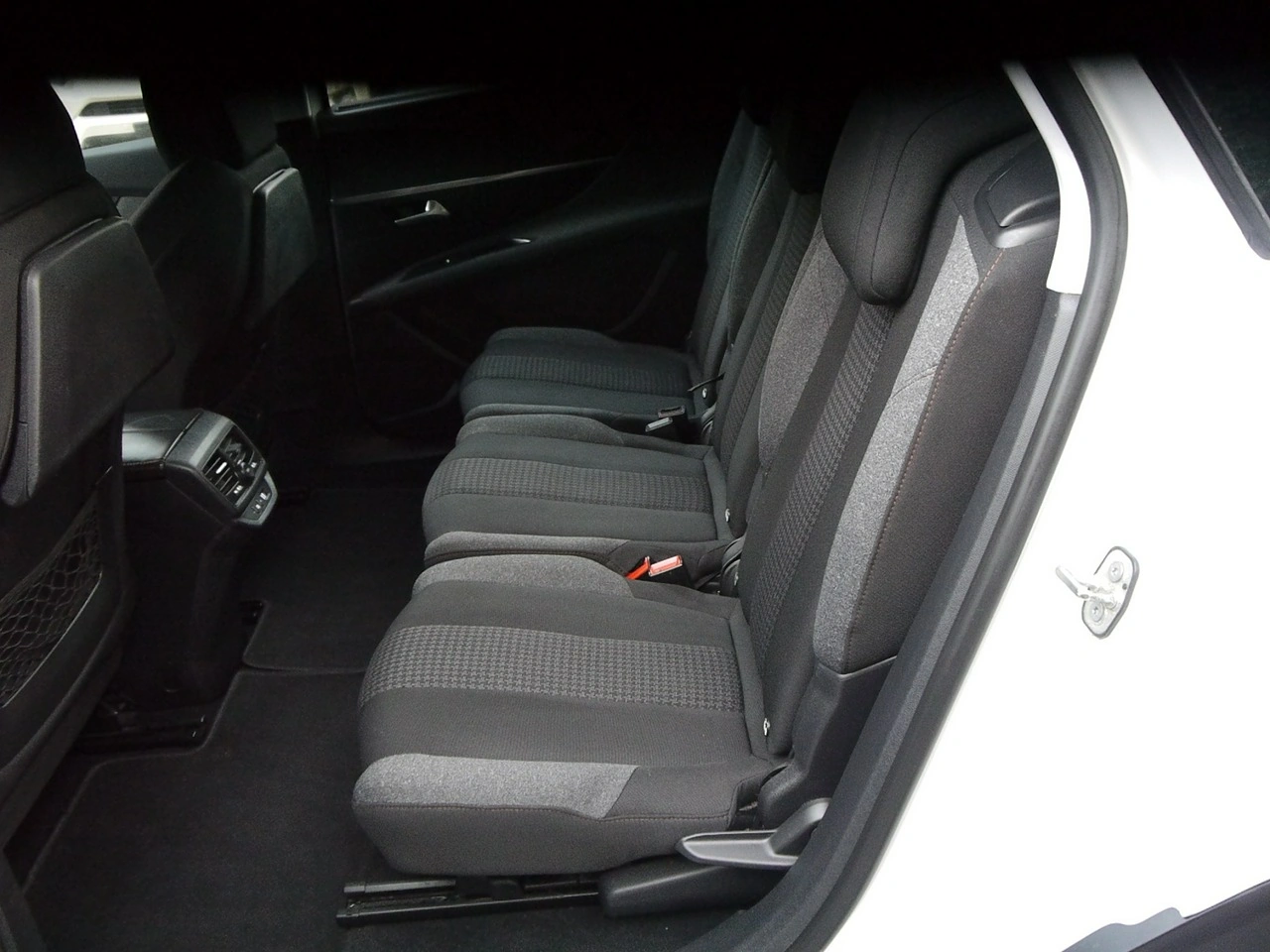 Peugeot 5008 - Zdjęcie 35