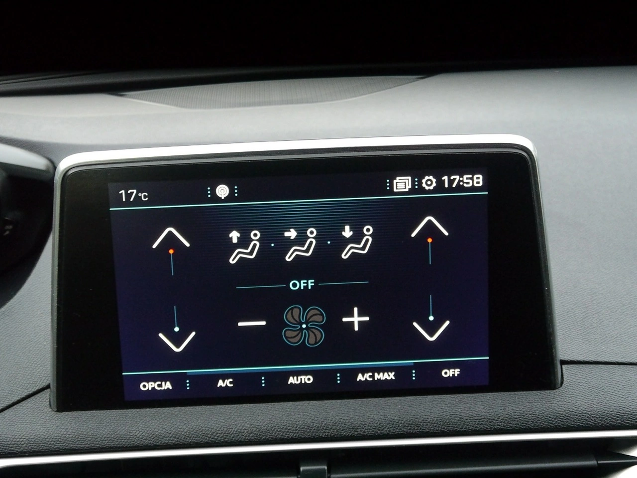 Peugeot 5008 - Zdjęcie 24