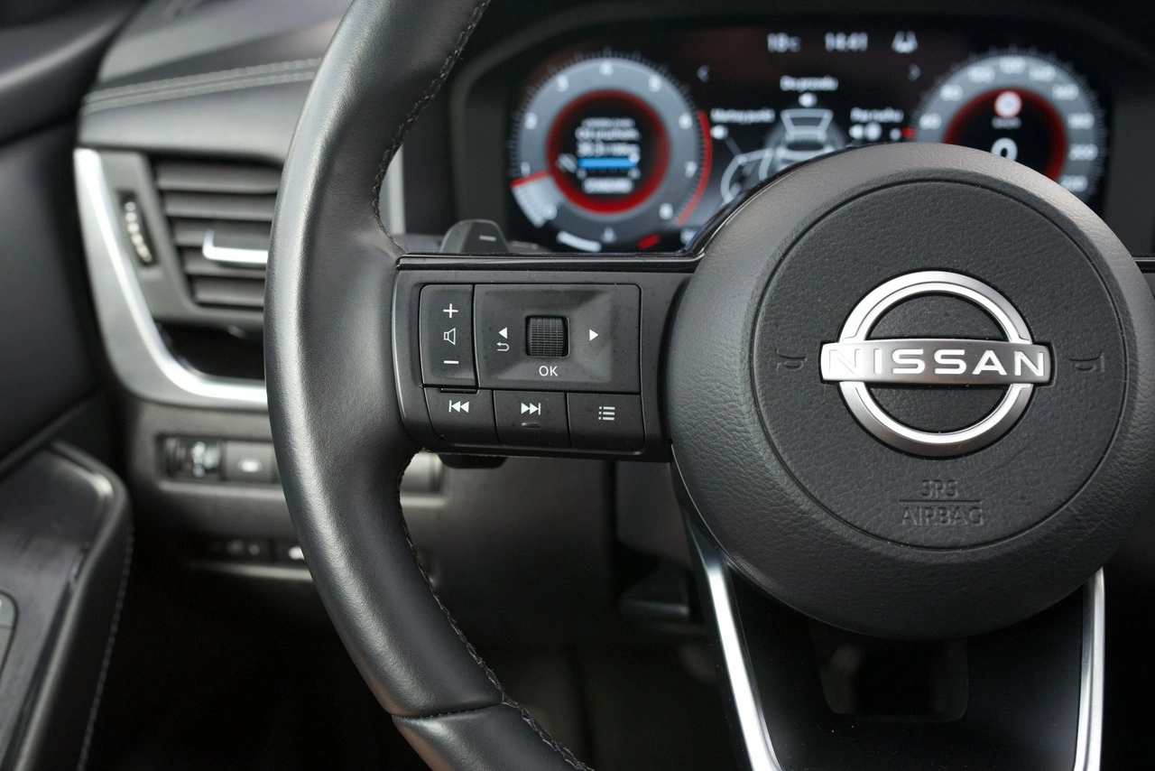 Nissan Qashqai - Zdjęcie 11