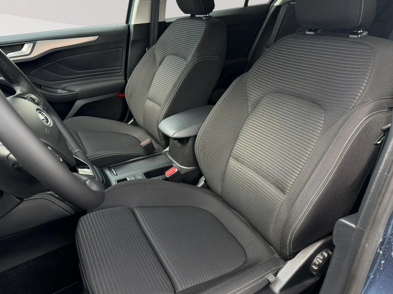 Ford Focus - Zdjęcie 12