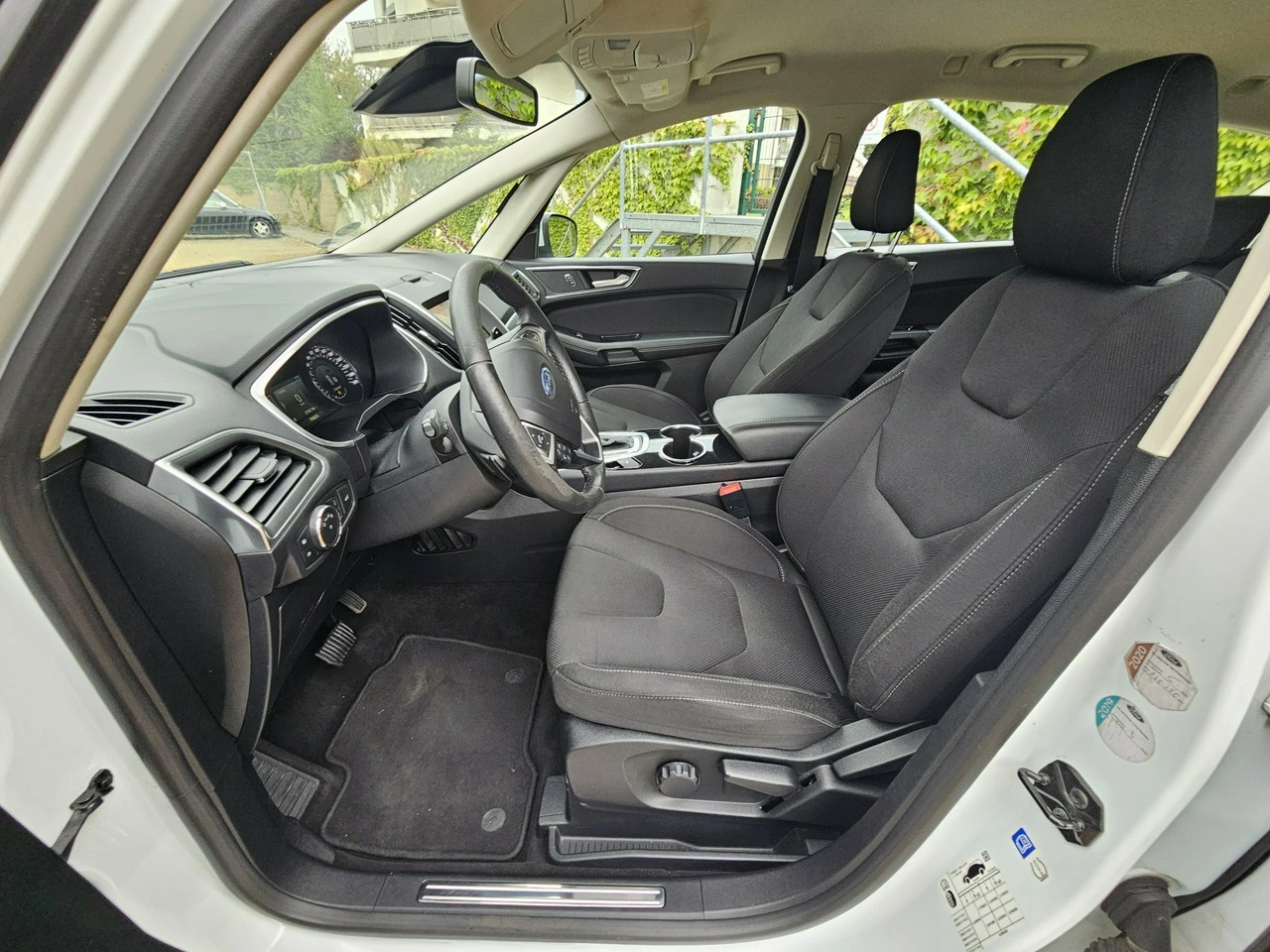 Ford S-Max - Zdjęcie 8