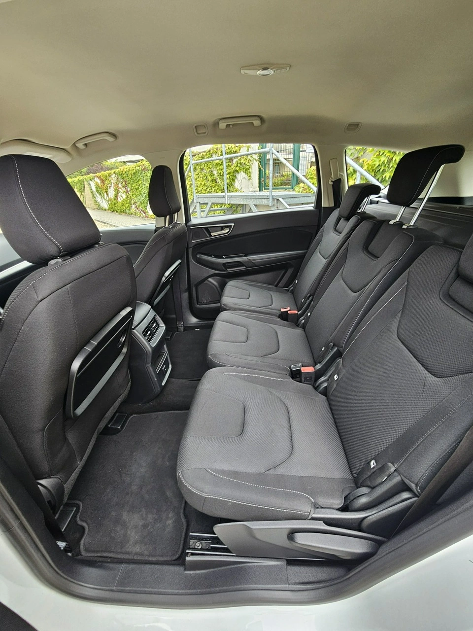 Ford S-Max - Zdjęcie 9