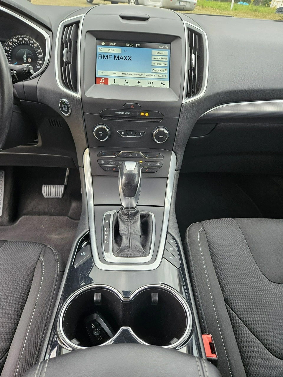 Ford S-Max - Zdjęcie 11