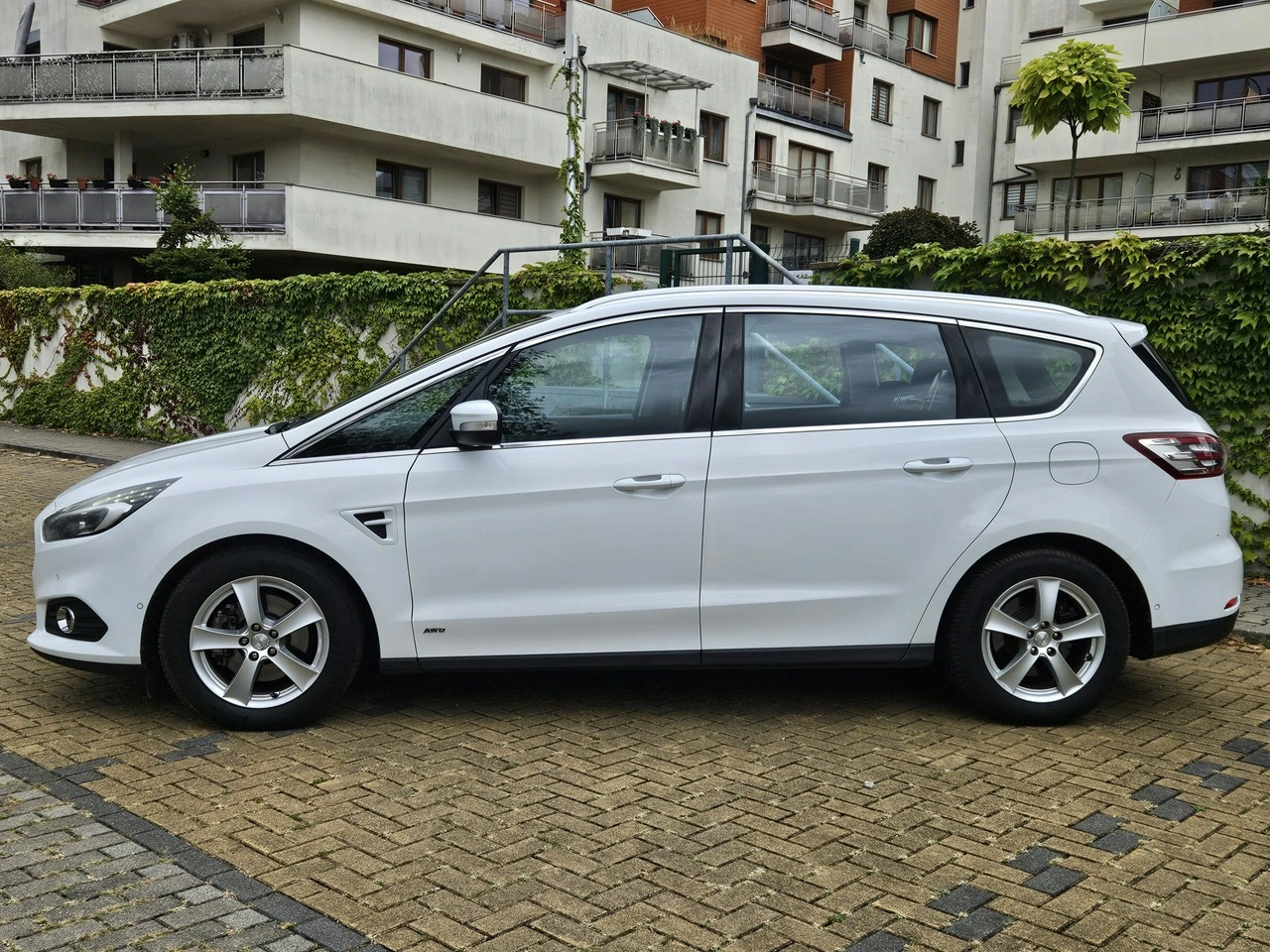 Ford S-Max - Zdjęcie 1