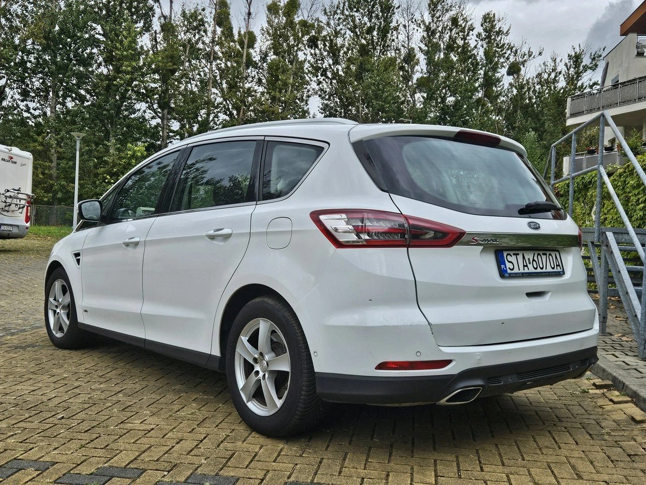 Ford S-Max - Zdjęcie 2