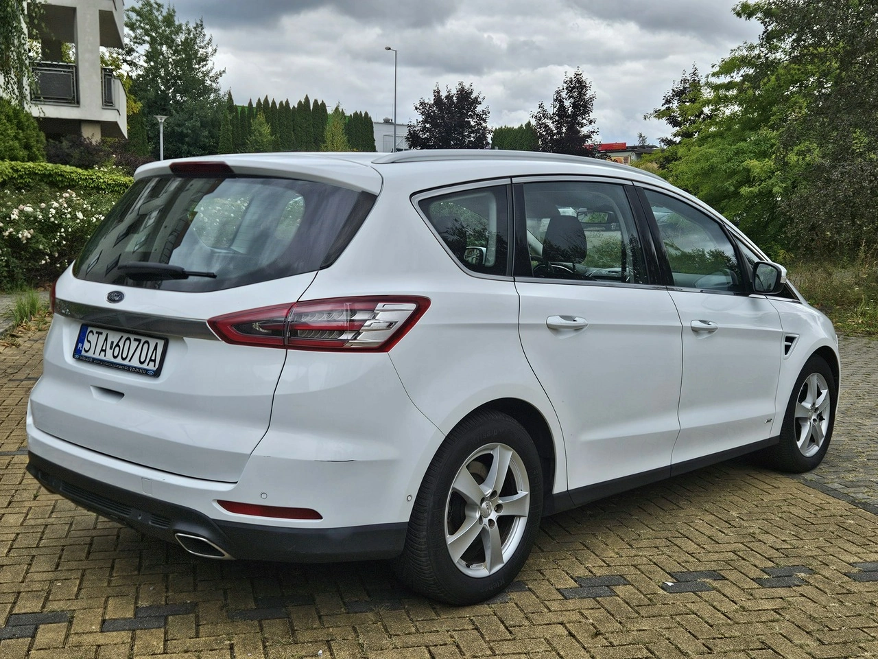 Ford S-Max - Zdjęcie 4