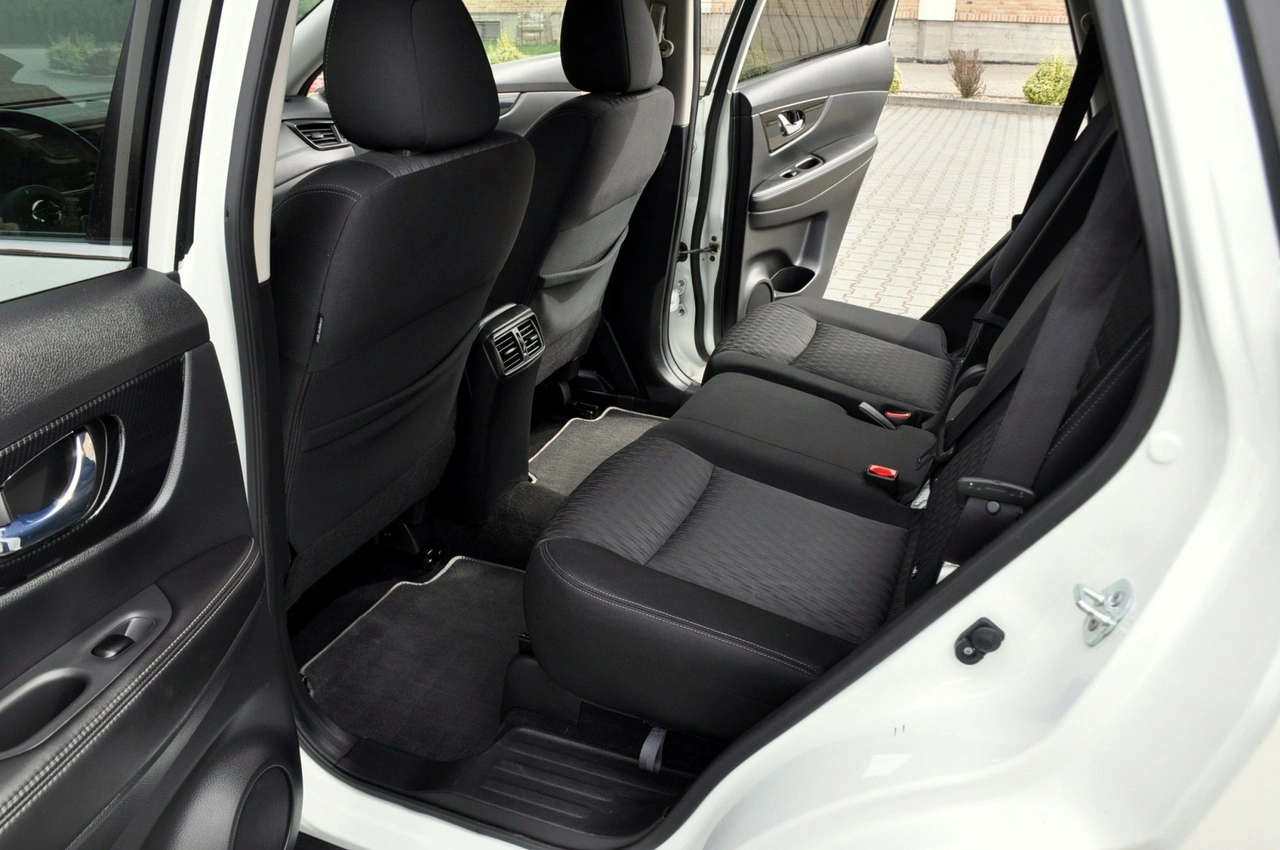 Nissan X-Trail - Zdjęcie 19