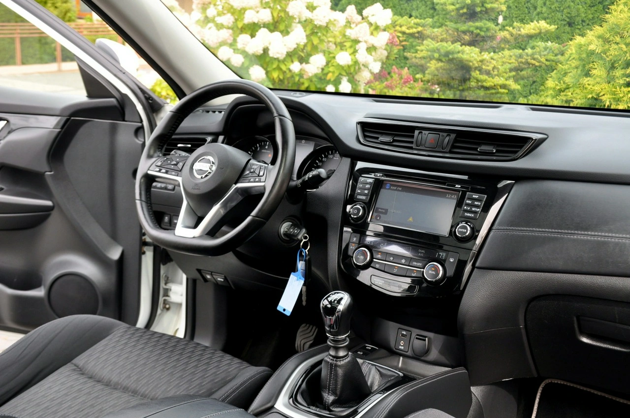 Nissan X-Trail - Zdjęcie 25