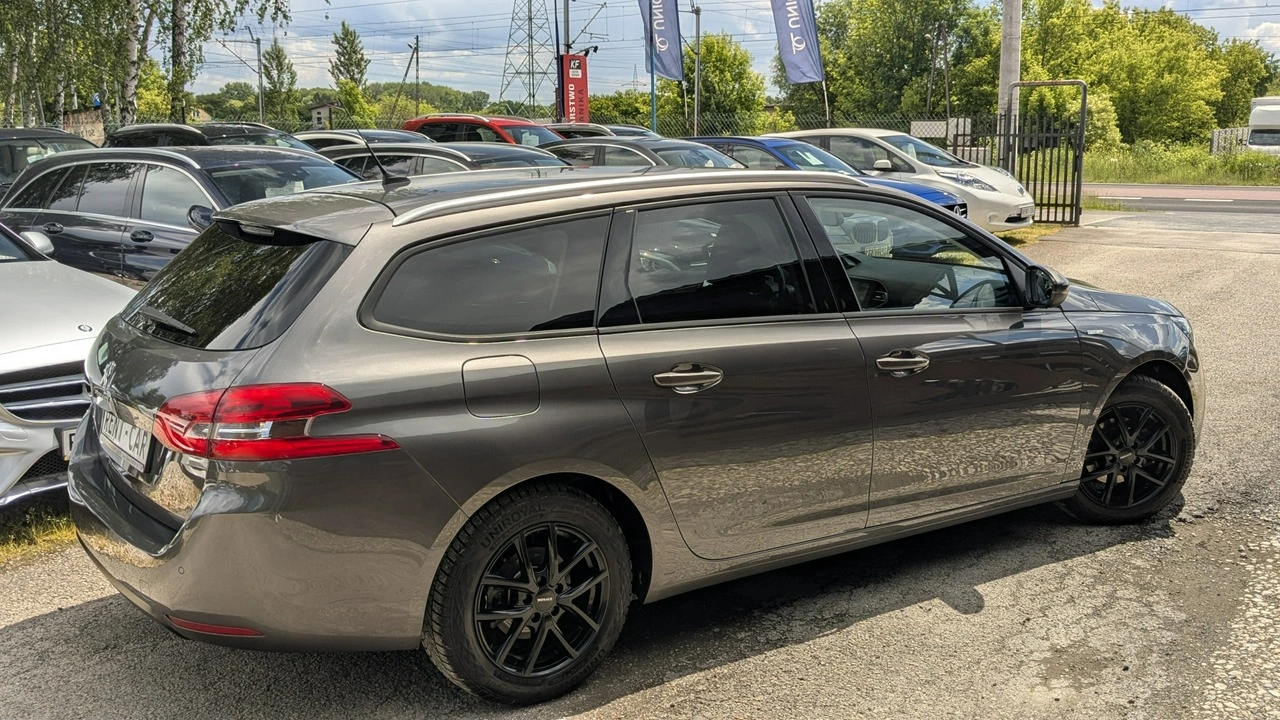 Peugeot 308 SW - Zdjęcie 14